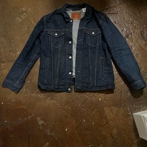 Xl Levi’s denim jacket